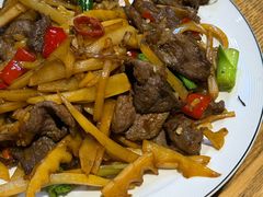 -牛八宝桂林米粉(八里庄店)