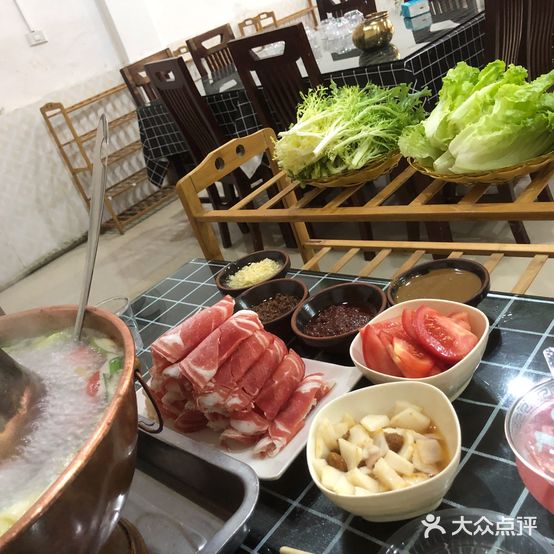 回民烧烤·老北京铜锅涮羊肉(潜江龙虾街店)