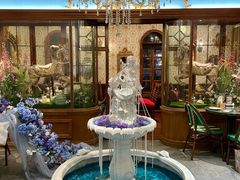 -秘密旅行Bonjour(黑金冠 江南西店)