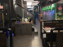 大堂-老吕涮羊肉•东北原味烧烤•大油边•烤鱼(五角场店)