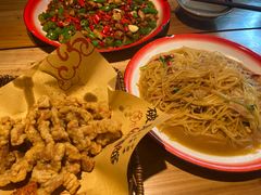 -泥糊破店小酒馆·团建聚餐(南京西路店)