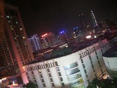 -深圳罗湖东门步行街亚朵X酒店