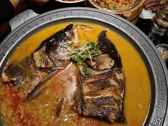 -东口码头·烧鸽子·鱼头泡饼·地方菜(金鹰悦城店)