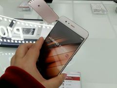 -华为授权体验店(万航渡路)