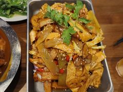-俭寨大盘鸡·新疆菜·烧烤(博乐店)