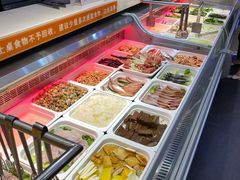 自助取餐区-爱尚客韩式烤肉自助餐厅(海口京华城店)