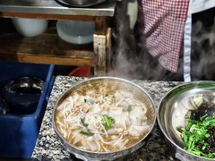 -正宗杨记普洱酸醋米线(总店)
