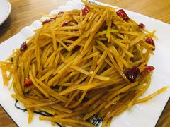 酸辣土豆丝-西北朗益和穆斯林餐厅