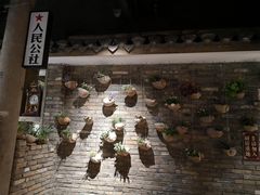 景观位-茅炒屋龙虾·烧烤·湘菜(新河路店)