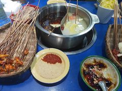 -马路边边·成都串串(翠柏路店)