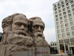 -中共上海市委党校 上海行政学院