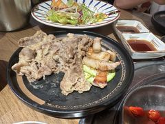 -香猪坊韩国烤肉专属门店(魏公村店)
