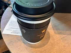 -星巴克臻选(上海虹桥新天地三店)