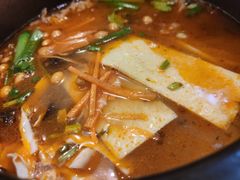 -蒙自源过桥米线(红谷滩万达店)