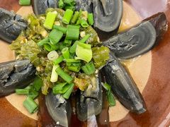-李与白包子铺(桐梓林店)