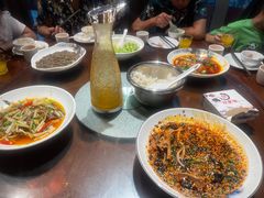 -万重锦·人文川菜馆(骡马市店)