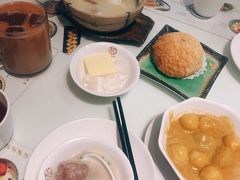 -新大咀港式茶餐厅(宝山万达店)