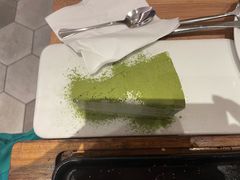 -必胜客(大宁路店)