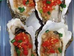 烤湛江生蚝-木屋烧烤(龙华店)