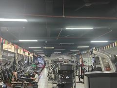 -星动力健身俱乐部(新塘店)