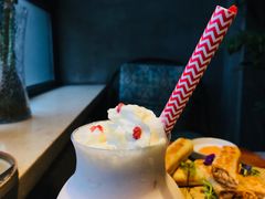 -HIGH FIVE哈福手工汉堡(桂林路店)