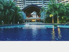 -三亚湾海居铂尔曼度假酒店