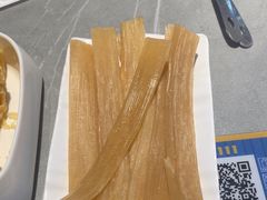 -生活如沸·顺德水牛奶火锅(人民广场店)