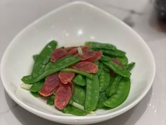 荷兰豆炒腊肠-澄记狮头鹅安粮店