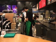 -星巴克(南京鼓楼吾悦广场店)