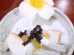 -啰啰冰屋(景洪总店)