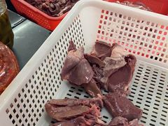 -标记美食新鲜猪杂(兴南大道店)