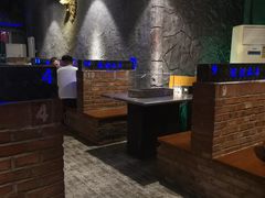 -狼遇见羊烧烤·现穿现烤(旧宫店)