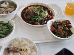 -浦东图书馆读者餐厅