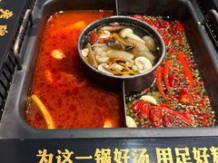 -老牌坊云南鱼豆花火锅(哈西万达店)