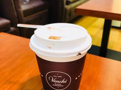 -VENCHI 闻绮(上海佛罗伦萨小镇店)