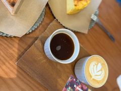 -YEEGIN COFFEE也径咖啡