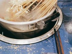 -马路边边串串香(双井直营店)