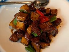 鲍鱼菇炒牛肉粒-老阿爸鲜鱼土菜(昆山花桥店)