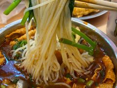 -柳州肥姨妈大骨螺蛳粉(沙河店)