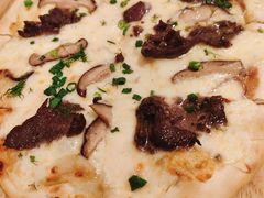 烤牛肉薄饼披萨-波特曼西餐厅(南岗店)