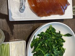 -LuOne凯德晶萃广场(徐家汇路店)