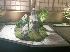 -蜜桃餐厅·伴山(湖滨商业街店)