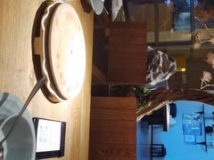 -蜜桃餐厅·伴山(湖滨商业街店)