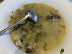 -严记小天府酸菜鱼(西四路店)