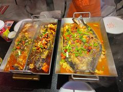 -鸣记脆皮烤鱼·海鲜烤鱼(亿合城店)