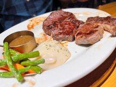 -斗牛士牛排(南京东路店)