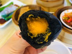 竹炭黄金流沙包-添好运点心专门店(百老汇店)