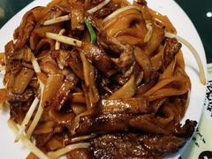 -广东仔港式茶餐厅(银泰店)