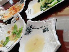 -撒拉人家.酸菜牦牛肉火锅