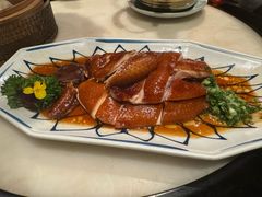古法烧鸡（桶子豉油鸡）半只-誉八仙粤菜(万象天地店)
